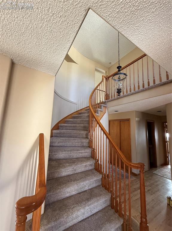 1940 Manning Way photo 2