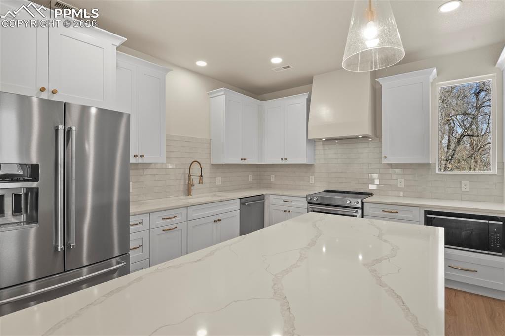 7 Noyer Court photo 3