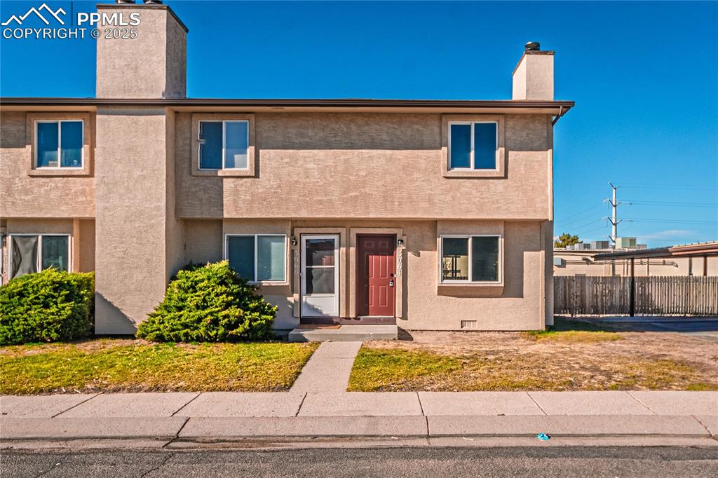 3064 Starlight Circle photo 2