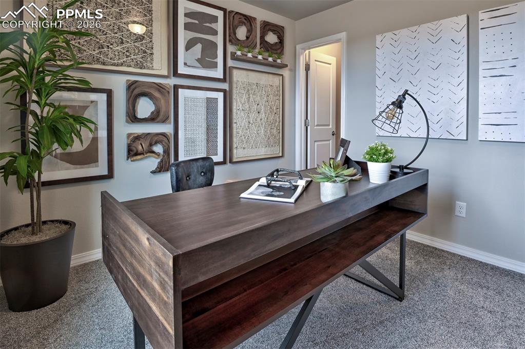 *Photos of previous model home of same floor plan