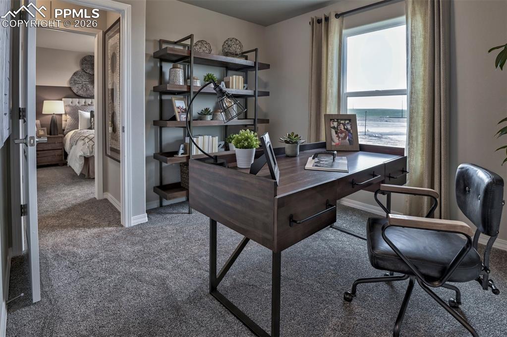 *Photos of previous model home of same floor plan