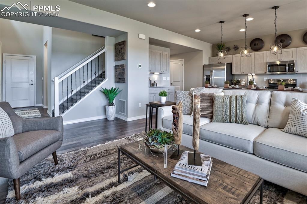 *Photos of previous model home of same floor plan