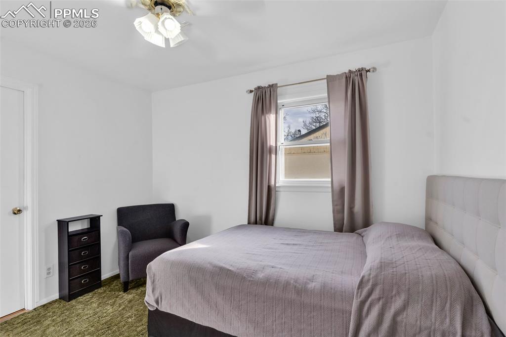 Seller updated this rooms carpet