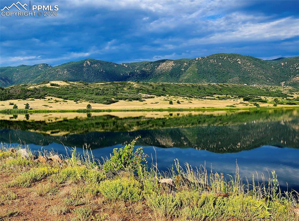 3102 Waterfront Drive photo 2