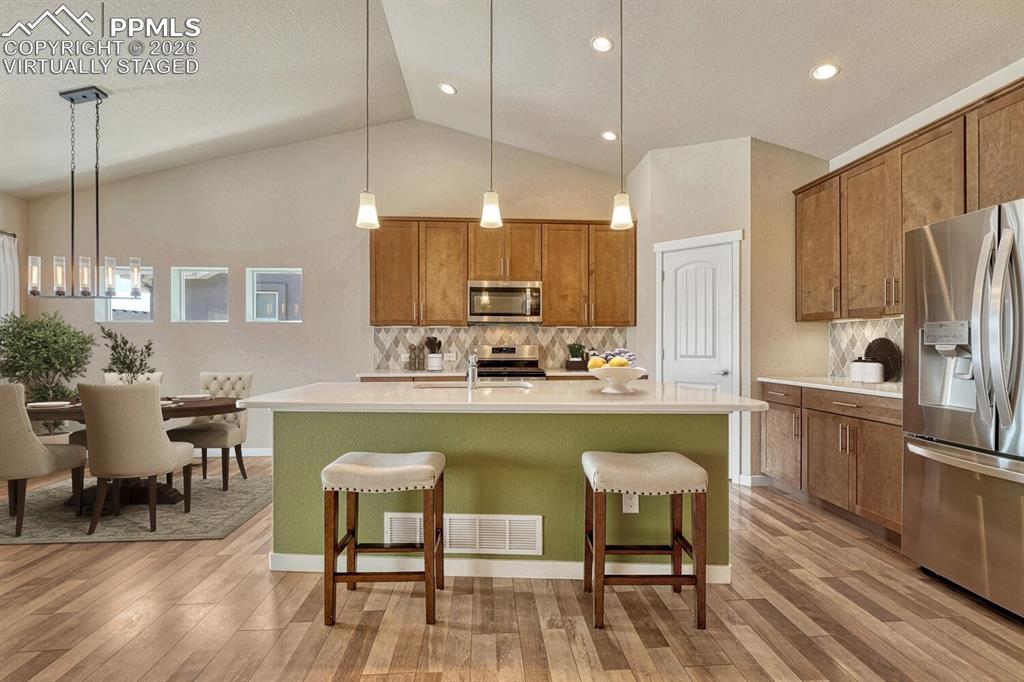 6047 Brennan Avenue photo 3