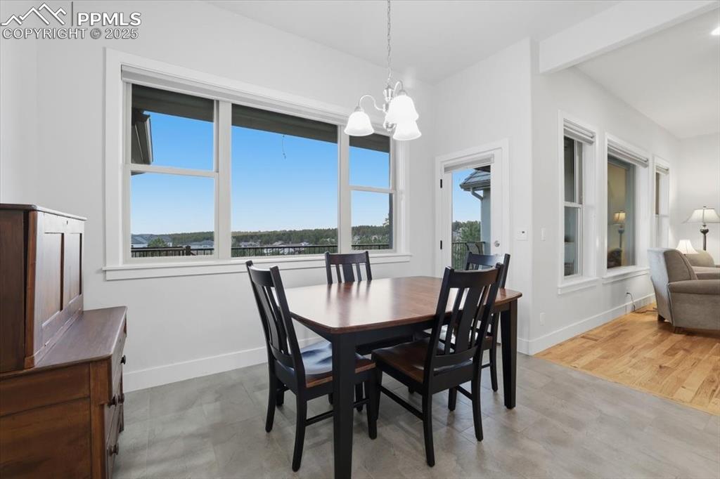 With no homes behind you, you'll enjoy the views from the informal dining area as well as the peace and the privacy. 