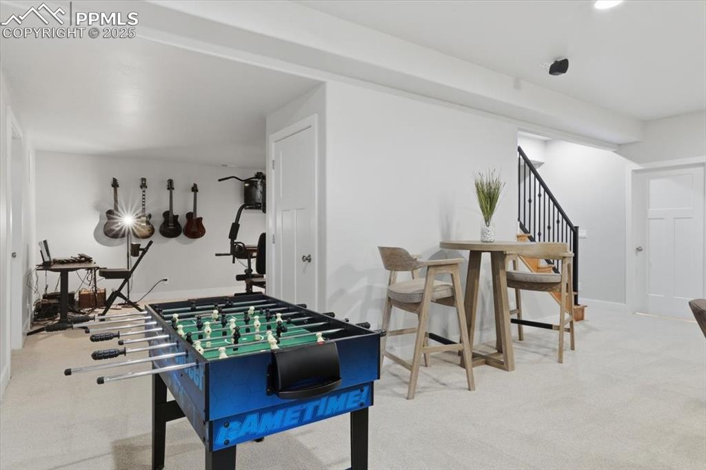 The family room is open with a good flow, plenty of room for different activity zones. 