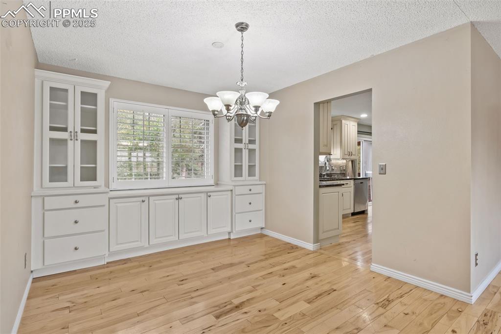 Custom built-ins in dining area