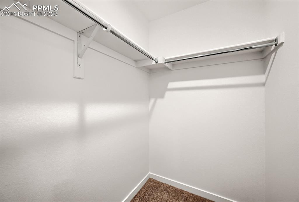 Walk-In Closets