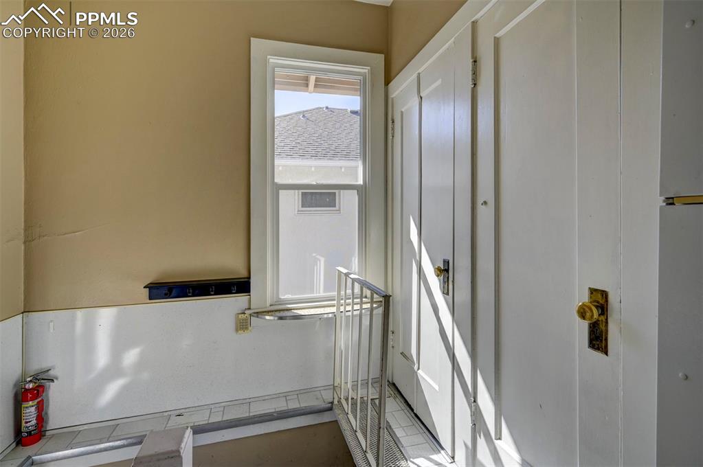 entry way off kitchen