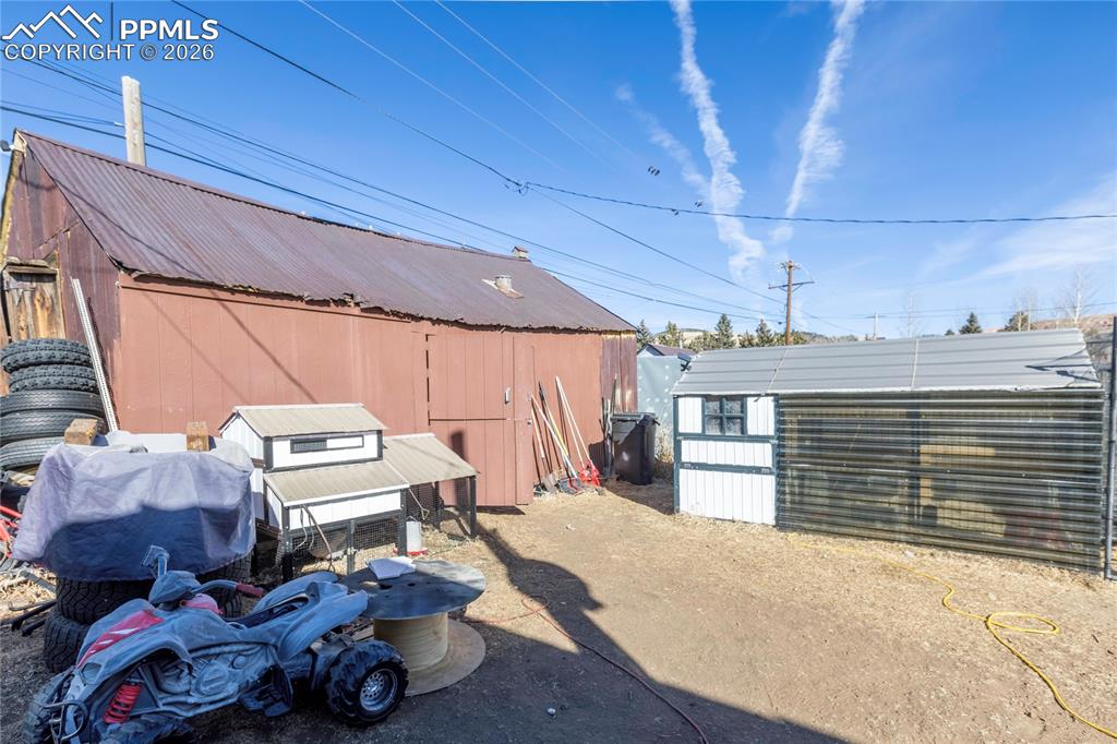 The yard with the shed!