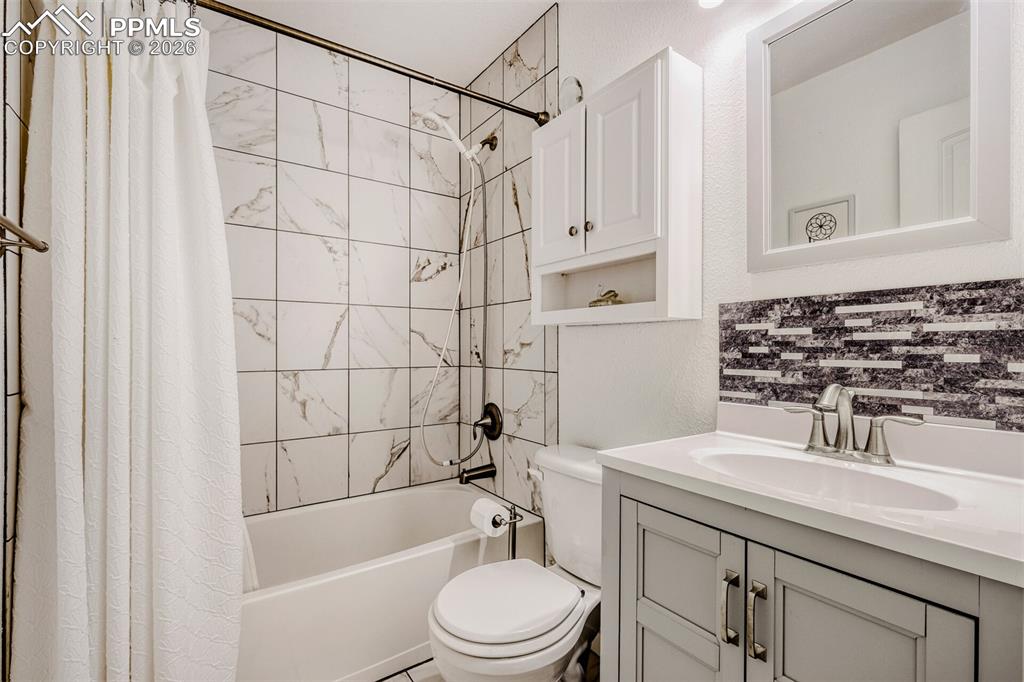 Main Level Hallway bath