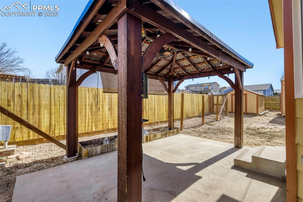 Covered Outdoor Living Area
