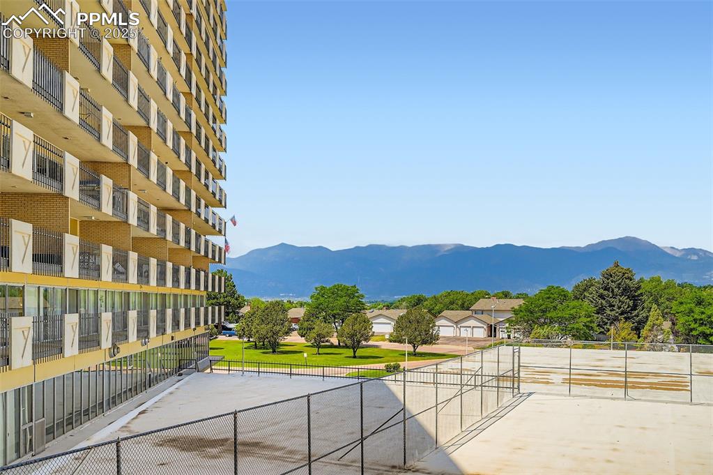 View of property's community with a mountain view