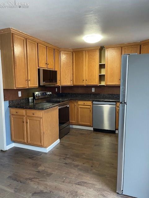 5020 Alturas Drive photo 2