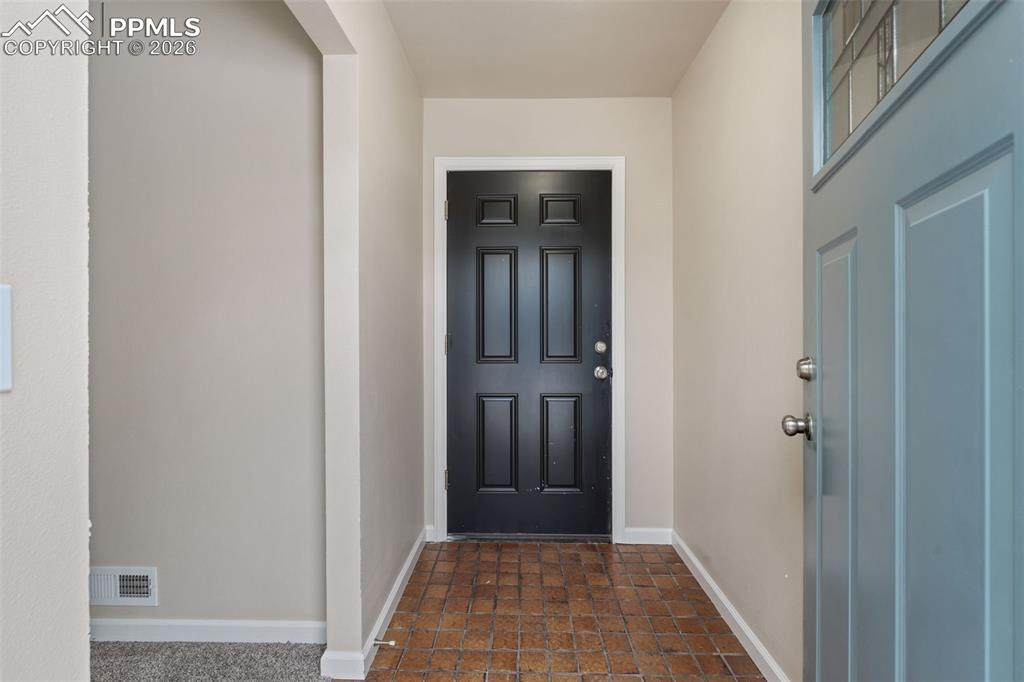 1060 Sundance Street photo 3