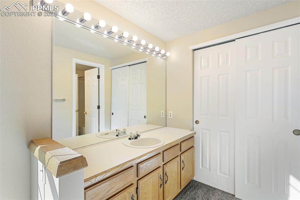 Convenient Vanity and Closet!
