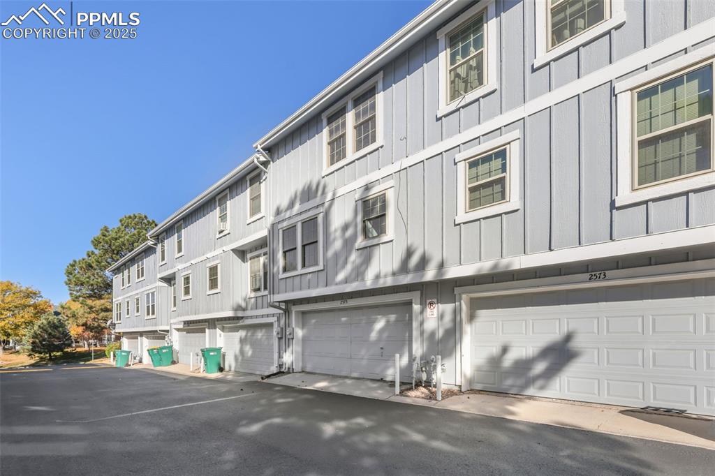Convenient Shelving in the Garage!