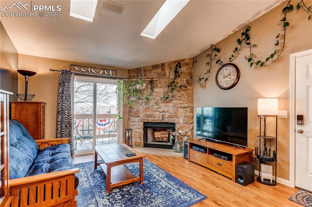 918 Tenderfoot Hill Road #201 photo 3