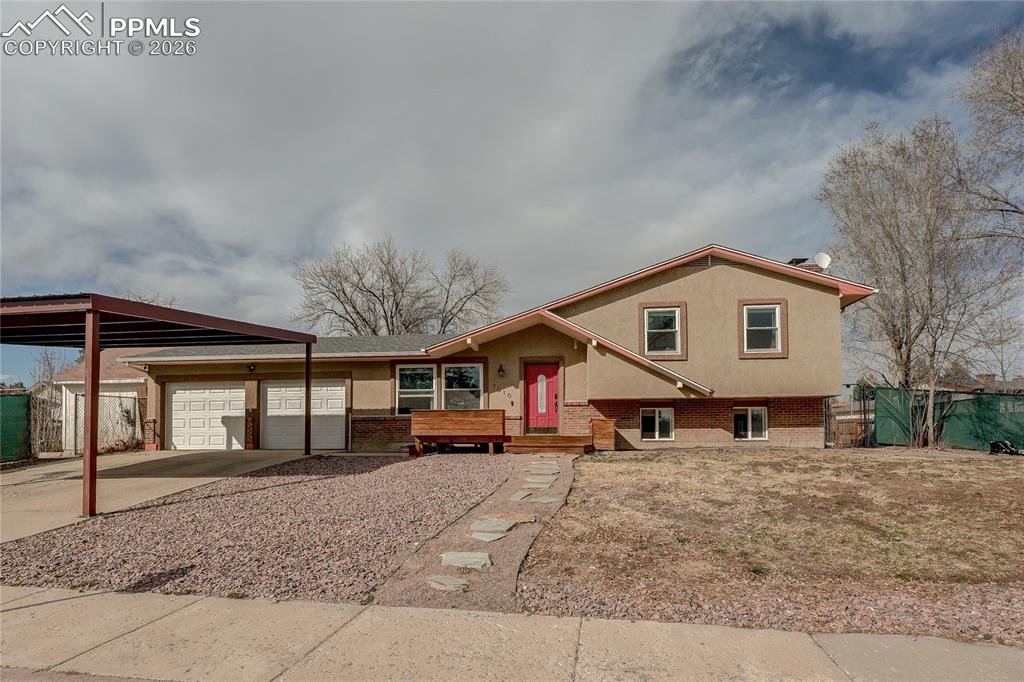 7010 Stowe Circle photo 2