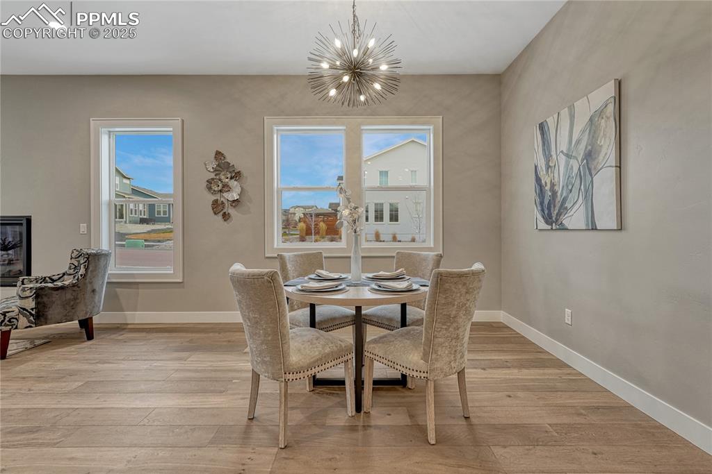 Main Level- Dining Area
