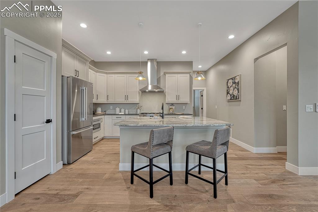 Kitchen- All new stainless steel appliances