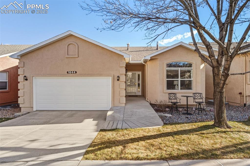 1644 Pinon Glen Circle