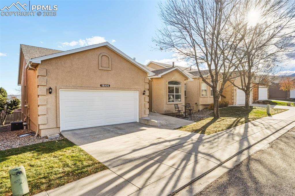 1644 Pinon Glen Circle photo 3