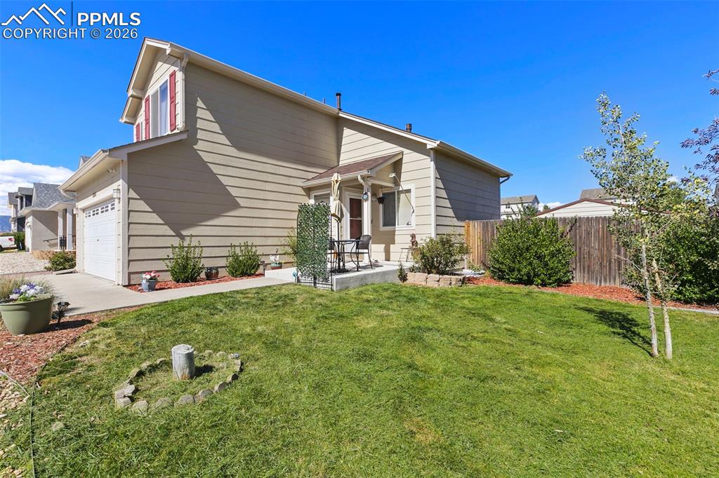 9364 Berrey Lane photo 3