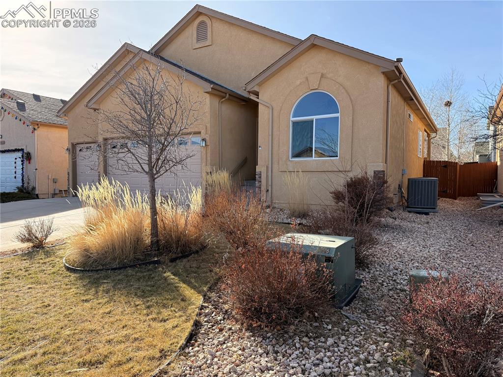 10476 Ross Lake Drive photo 3