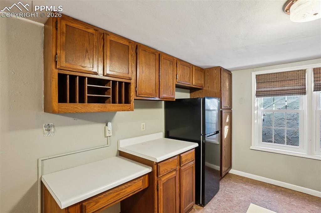 Full kitchen on the lower level