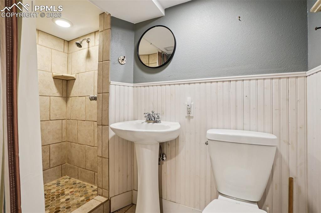 3/4 bathroom lower level