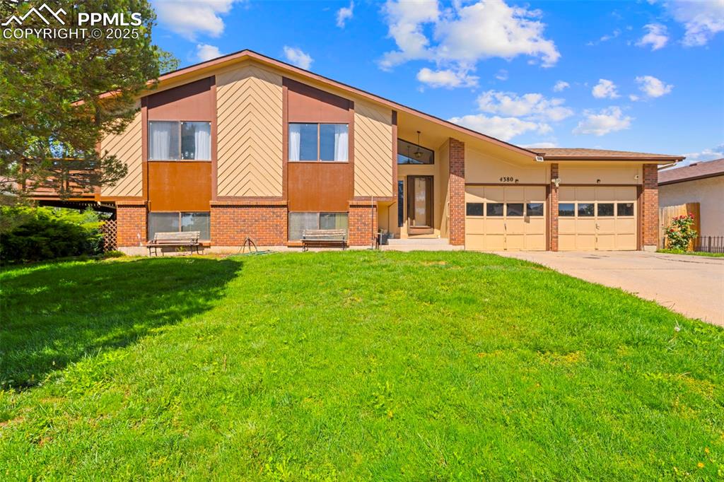 4380 Saddlewood Drive