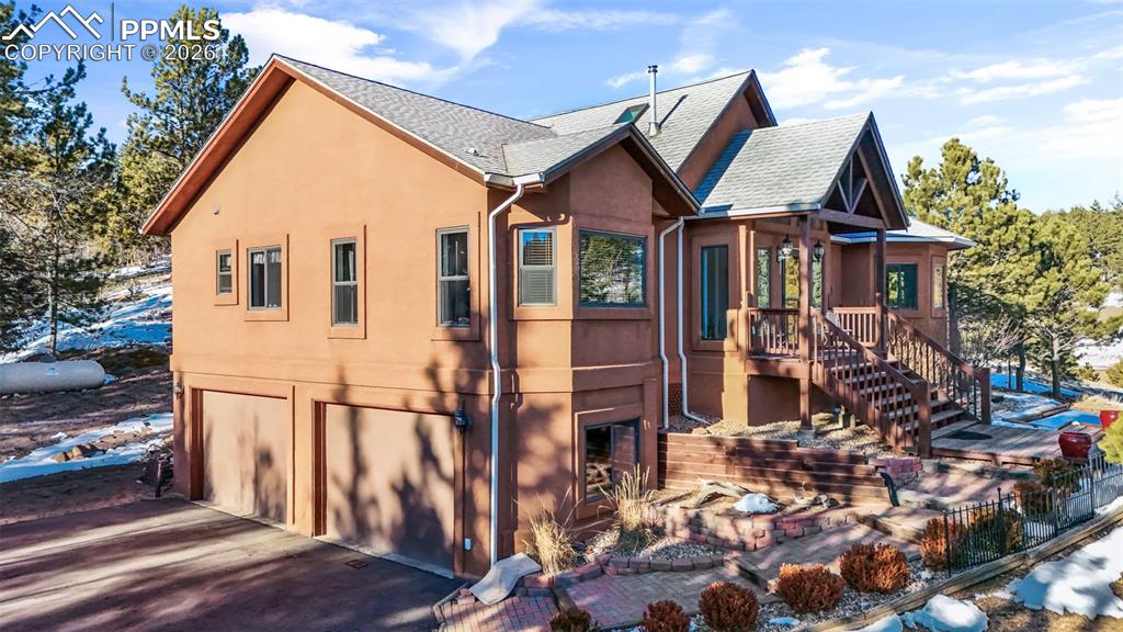 1001 E Bison Creek Trail