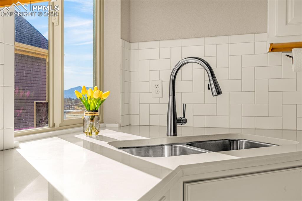 8674 Tranquil Knoll Lane