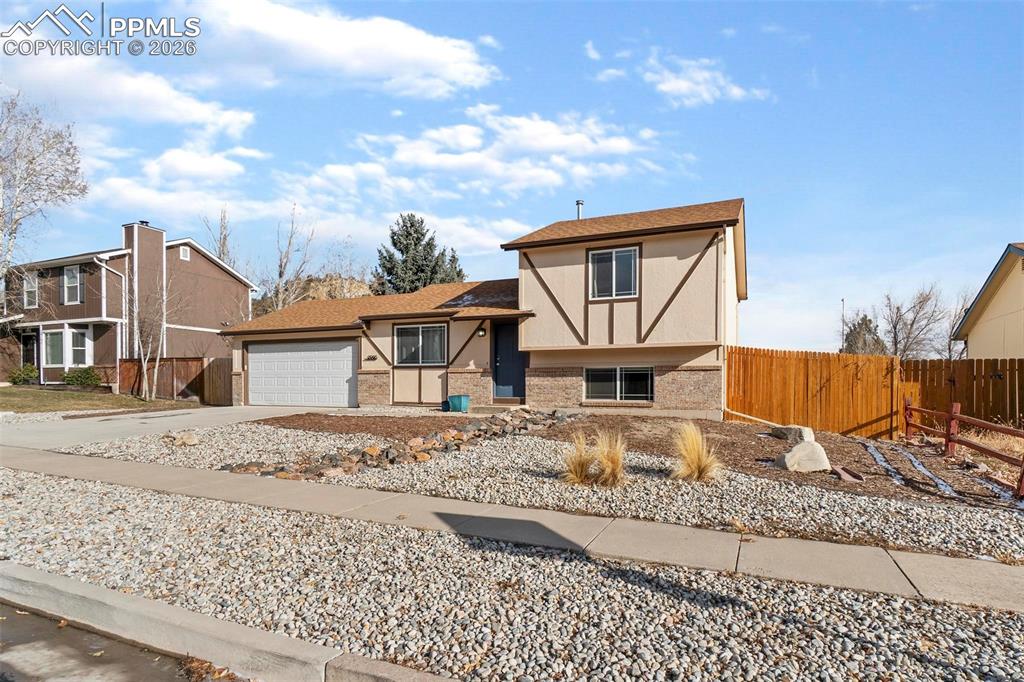 2005 Palm Drive photo 2