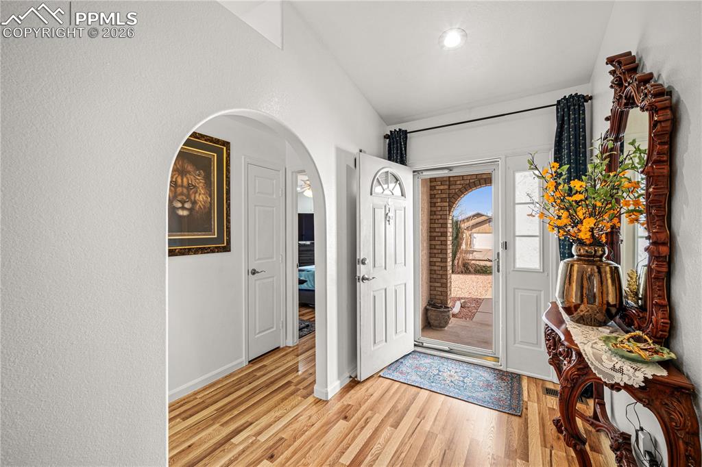 126 S Burke Court photo 3