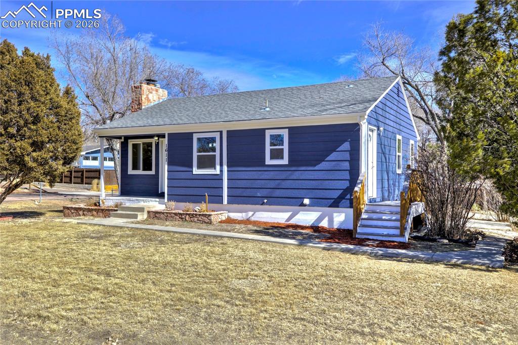 1611 Lorraine Street photo 2