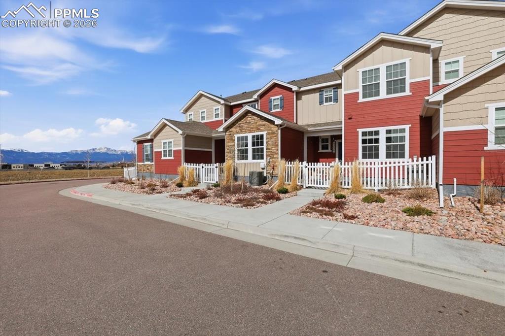 Beautiful neighborhood.