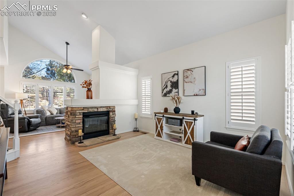 5860 Drifter Street photo 3