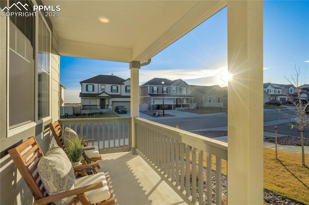 5473 Windy Pass Court photo 2