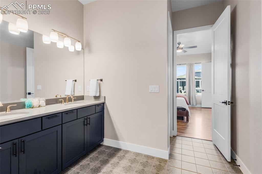 ensuite primary bathroom