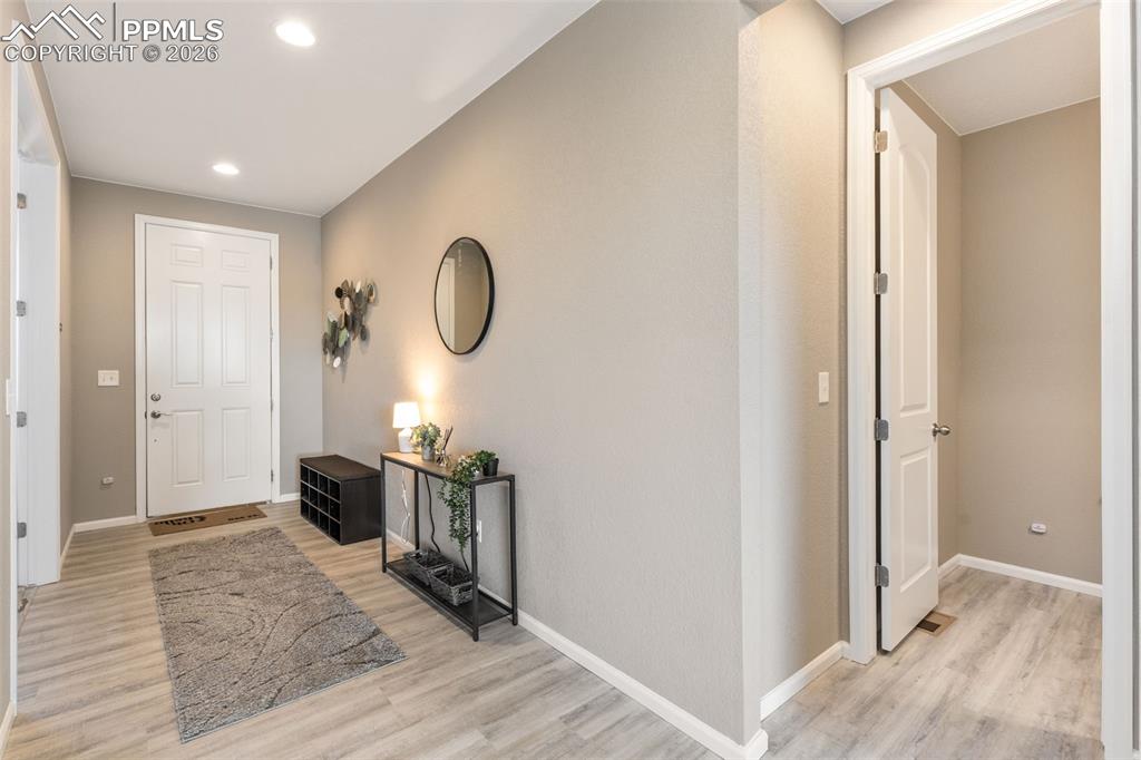 6372 Bodacious Circle photo 2