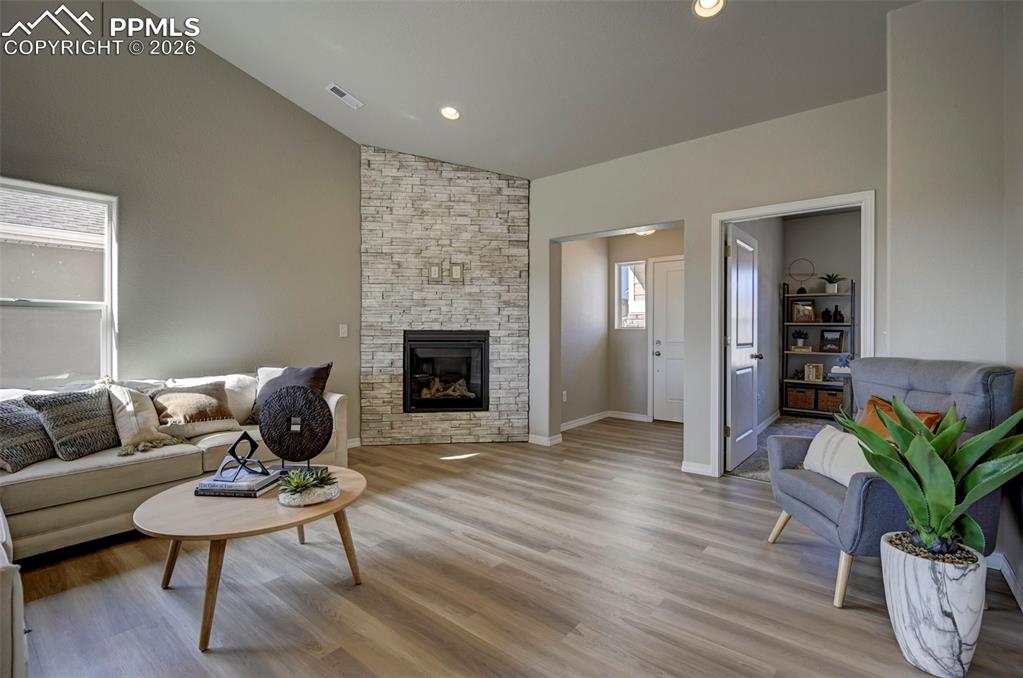 ***Pictures are from a previously stagged model