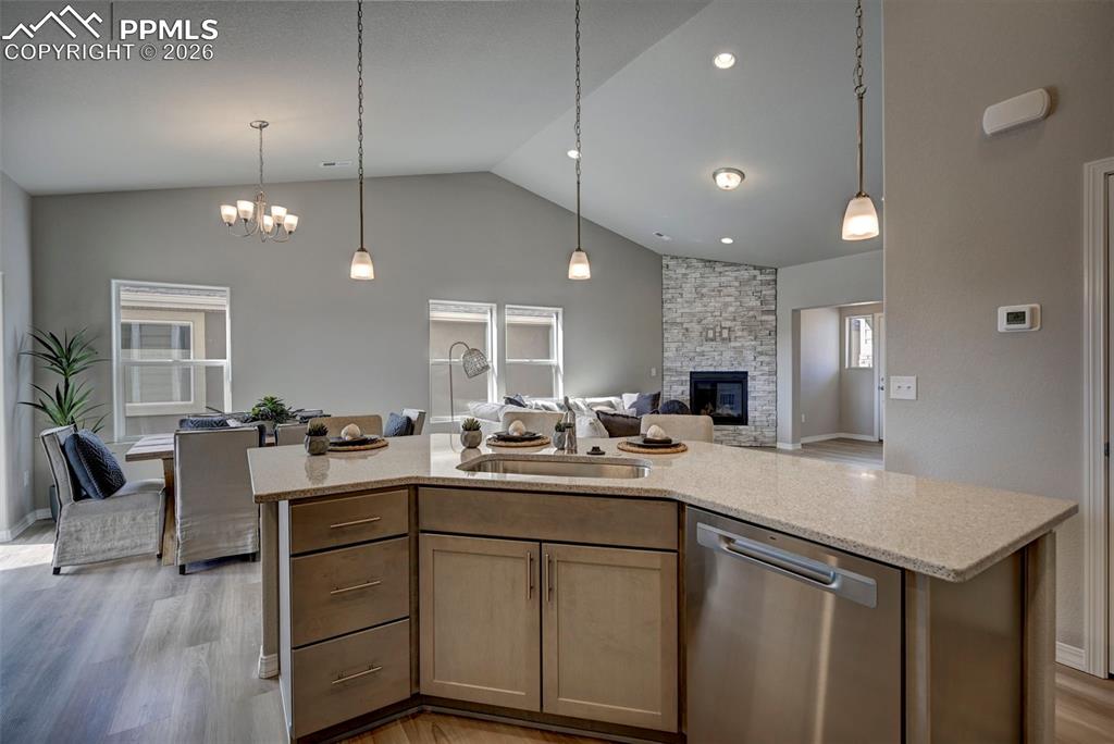 ***Pictures are from a previously stagged model