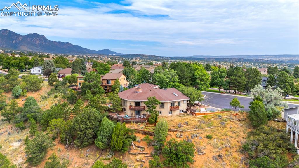 1595 Oak Hills Drive