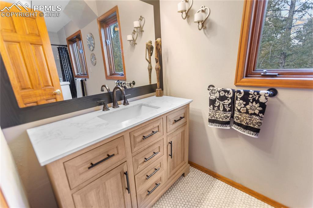 Upper Level Master Bath