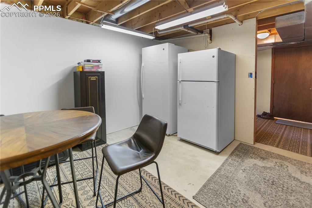 Lower Level Bonus Room