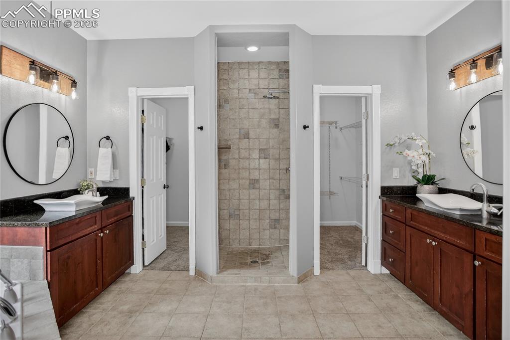 5-piece primary bath with separate vanities