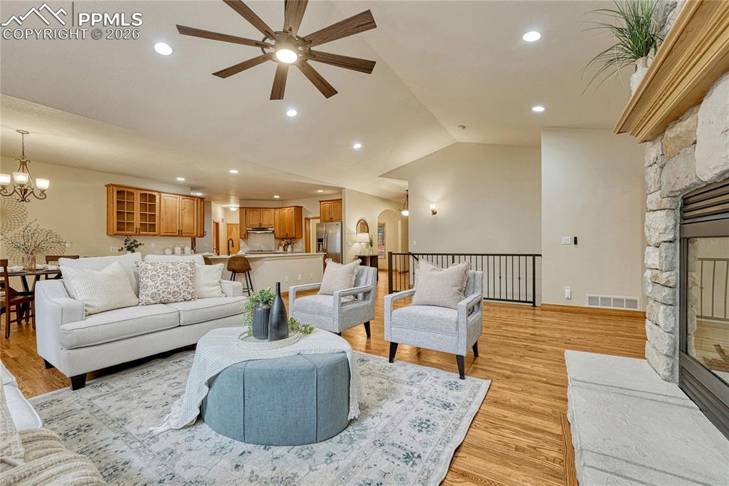 19725 Soaring Wing Drive photo 2